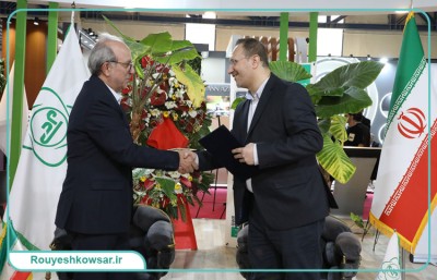 امضای تفاهم‌نامه همکاری رویش کوثر و متد در زمینه هوشمندسازی سلامت